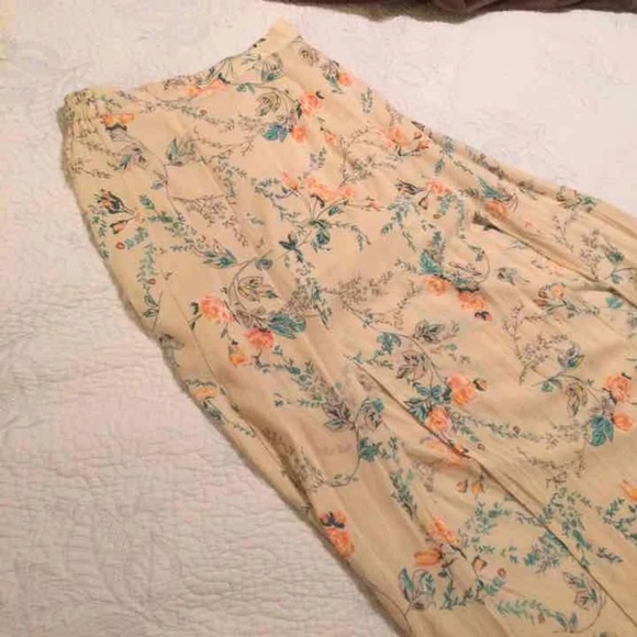 Billabong | Maxi skirt with m-slits - Picture 3 of 8